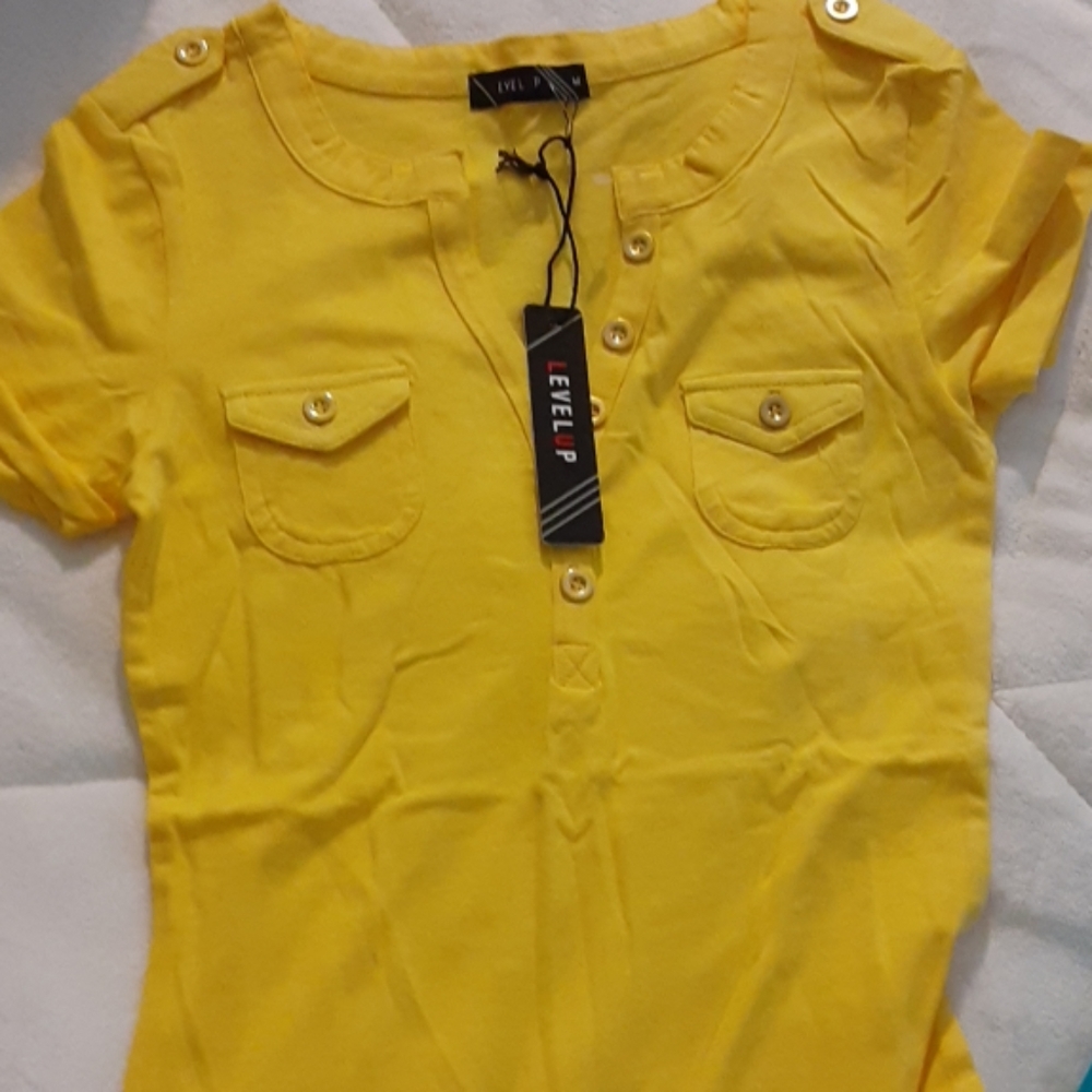 NWT Basic tees bundle - Picture 2 of 3